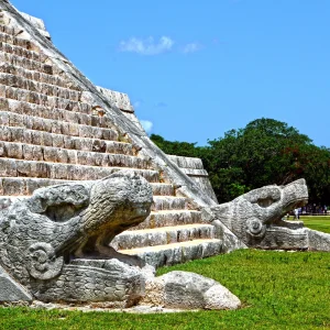 Maya tapınağı Guatemala