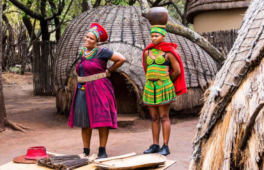 Lesedi Köyü -  Güney Afrika