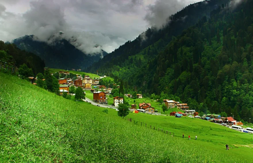 ANKARA HAREKETLİ KARADENİZ RÜZGARI ve BATUM TURU (4 Gece 5 Gün)