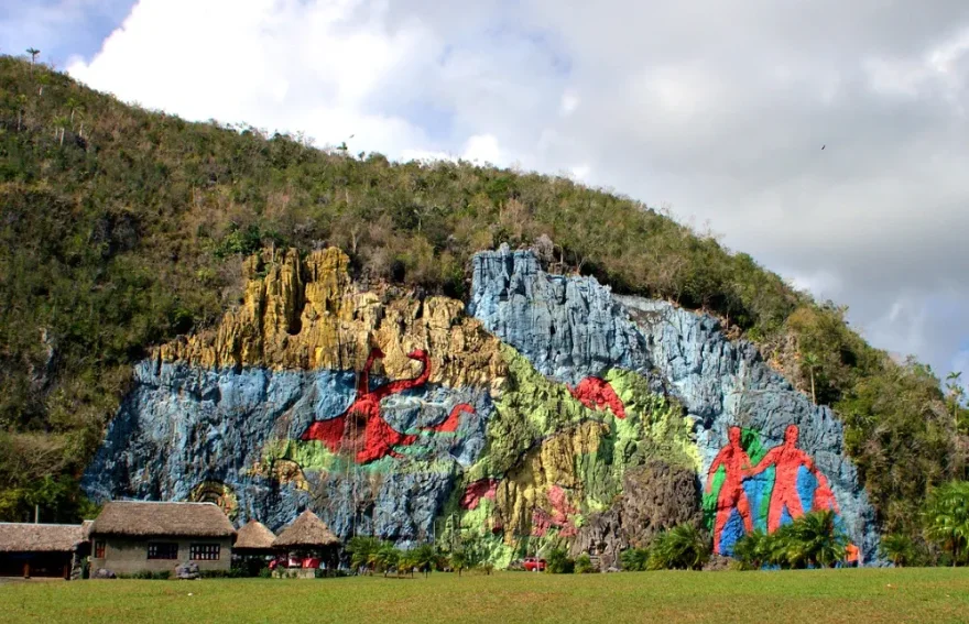 mural prehistoria vinales doğa resimleri cuba