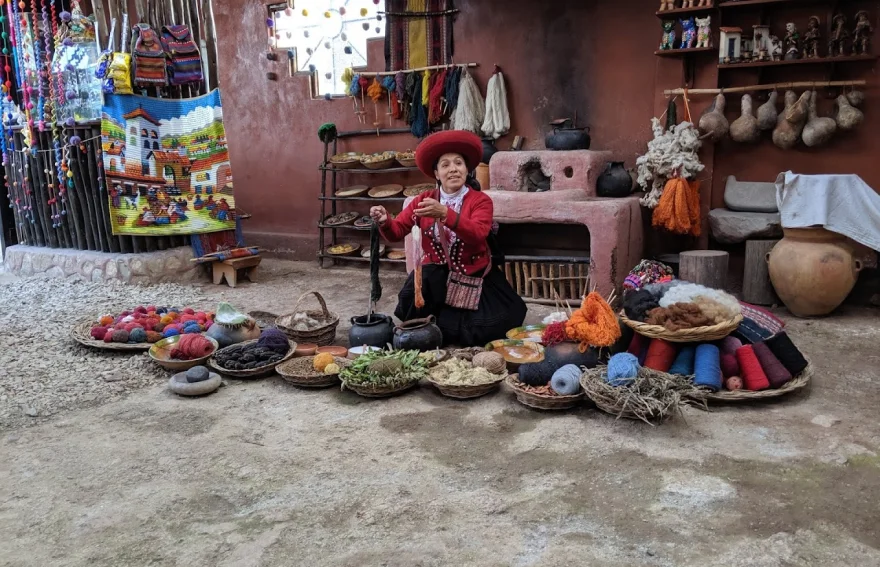 Peru Kadınları