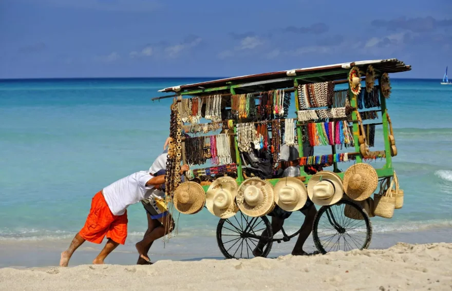 Küba plajı seyyar satıcı